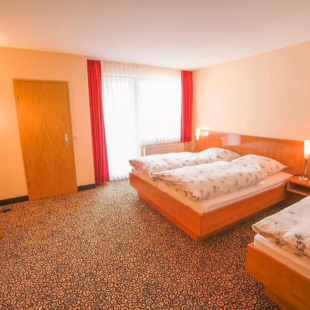 Hotel Matthias Gnarrenburg Zimmer foto