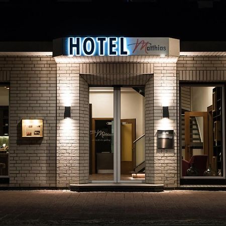 Hotel Matthias Gnarrenburg Exterior foto
